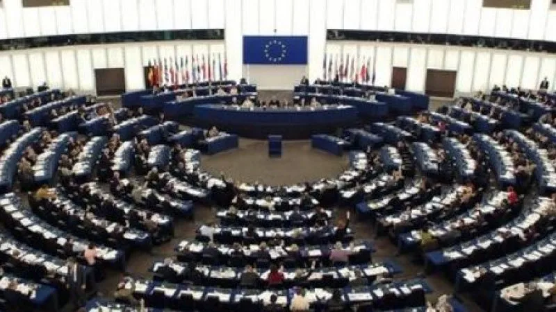 Eurodiputados piden que Unión Europea actúe para ayudar a presos europeos en Venezuela