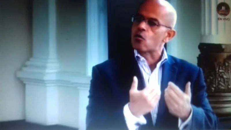 Medina Roa: "Hay una subordinación de los tribunales al director de un organismo de inteligencia"