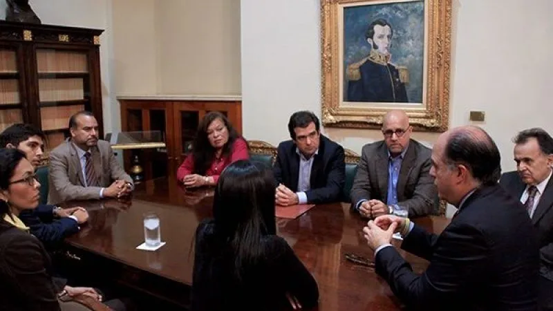 AN y defensores de DD.HH. establecen estrategia para exigir al Estado cumplimiento de las leyes