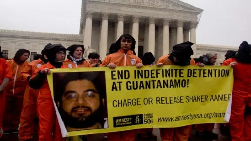 Londres anuncia liberación del último preso británico en Guantánamo