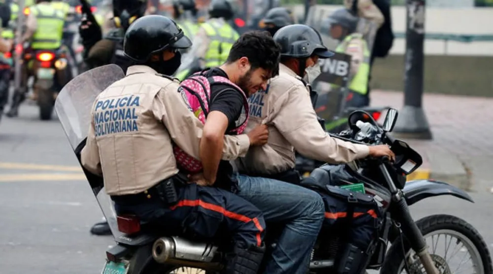 Foro Penal y HRW denunciaron más 5.300 detenciones durante las protestas