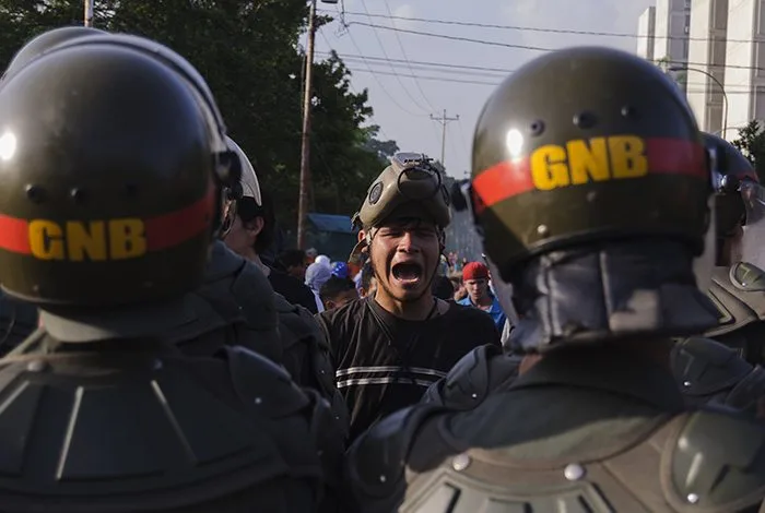 Foro Penal denuncia tortura contra detenidos en manifestaciones de Barquisimeto #7Abril