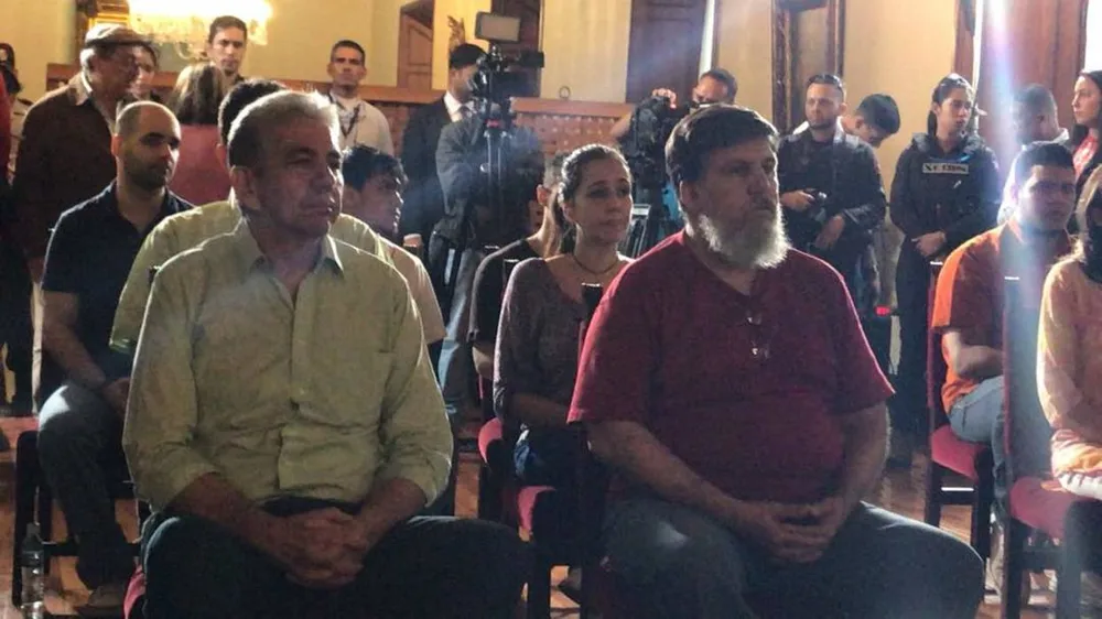 Presos políticos liberados desconocerán restricciones hasta el 8 de enero