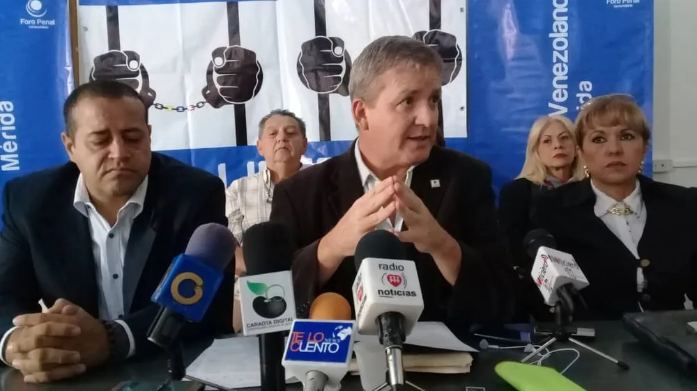 Foro Penal afirma que bomberos arrestados en Mérida son presos políticos