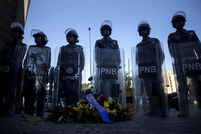 'Puertas giratorias' para los presos del chavismo
