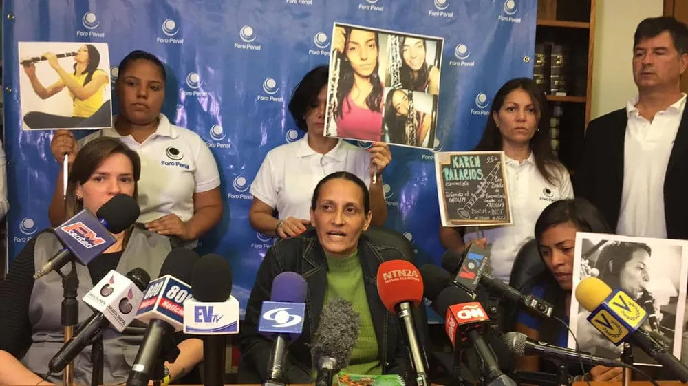 Karen Palacios - Privada con Boleta de Excarcelación, Un mes y 15 días en Prisión