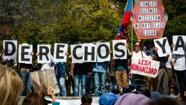 Proyecto de ley intenta suprimir el derecho de libre asociación en Venezuela