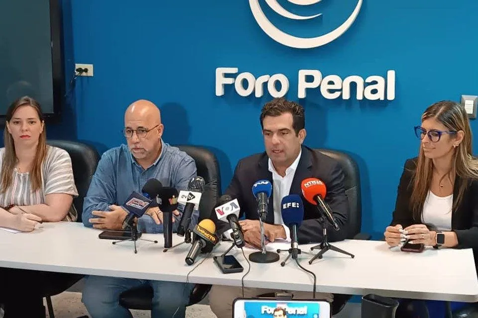 Foro Penal condena falta de transparencia en negociaciones: liberan cinco presos políticos y aún quedan 270