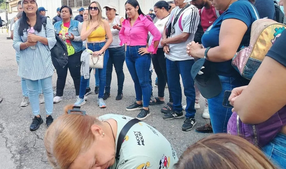 Familiares de detenidos en protestas poselectorales viven entre la desinformación y la incertidumbre
