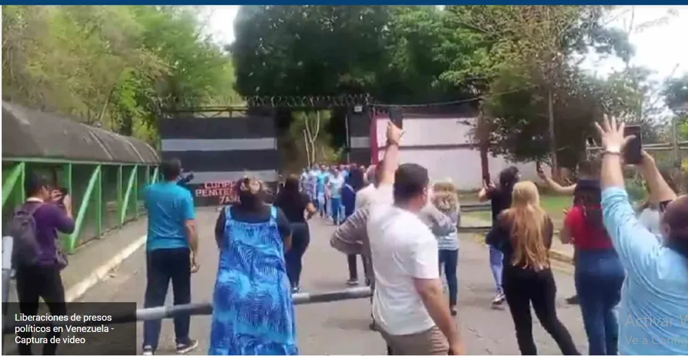 Foro Penal reportó al menos 13 excarcelaciones de presos políticos en Yare: "Permanecen sujetas a medidas restrictivas de su libertad"