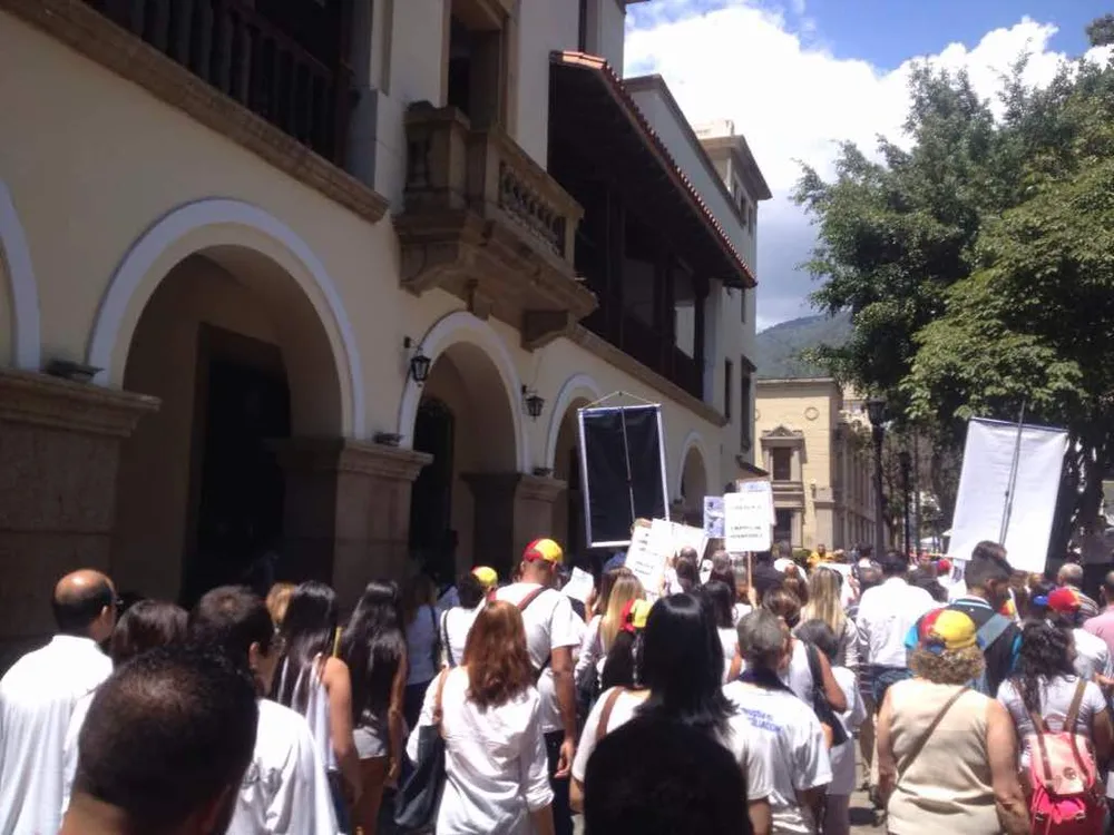 Imagen 2 de 14