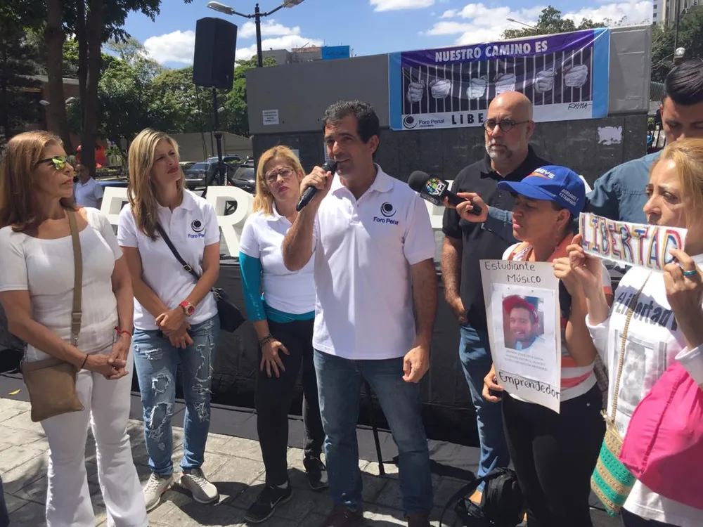 Imagen 1 de 12