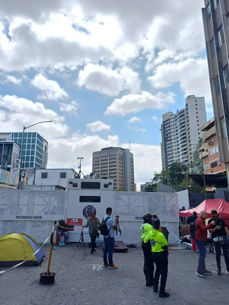 Imagen 2 de 16